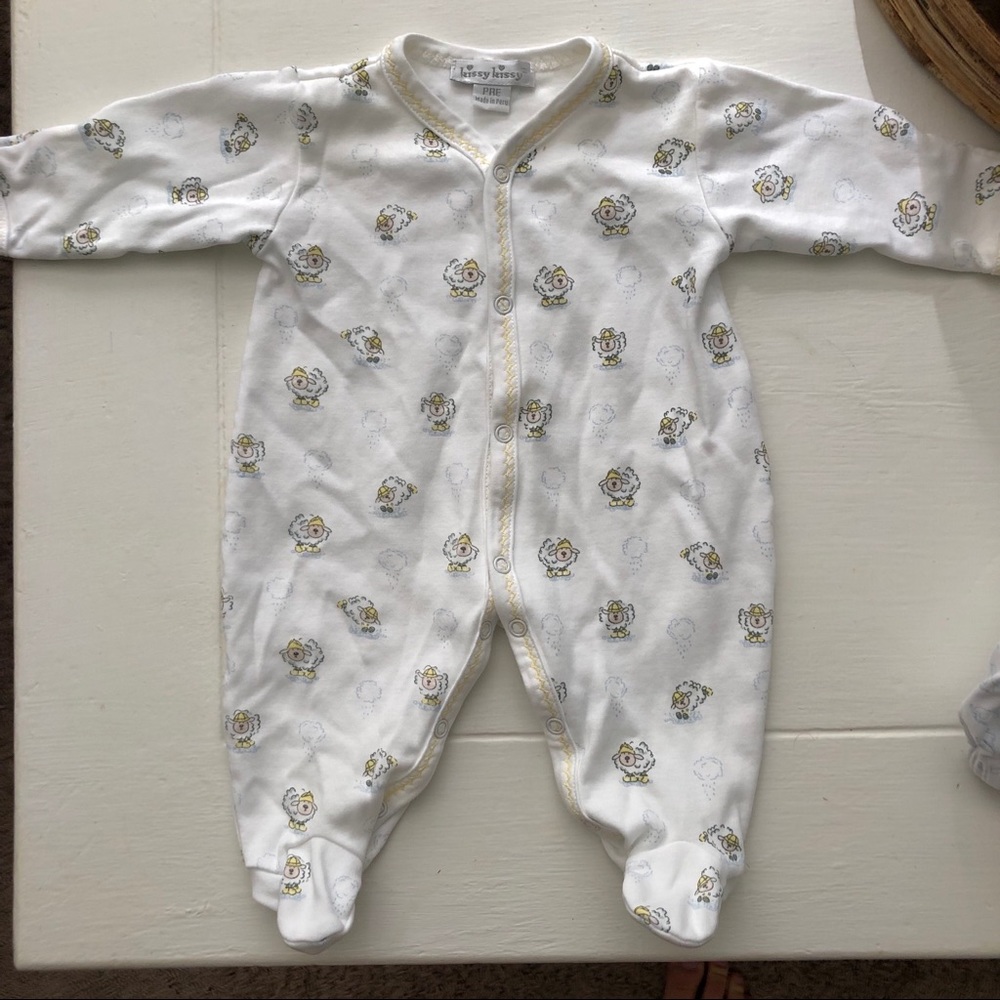 Kissy Kissy Preemie Sleeper